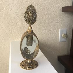Stylebuilt Cherub Ormolu Perfume Bottle, Ornate Gold Filigree Vanity Bottle with Bevel Glass