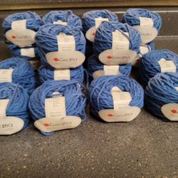 18 COUNT  Gedifra  Blue Yarn 50g
