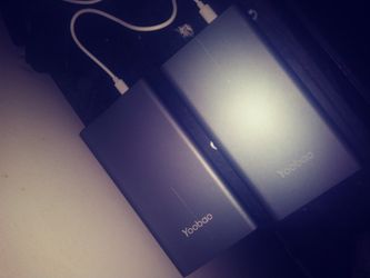 Yoobao 20000mah charger