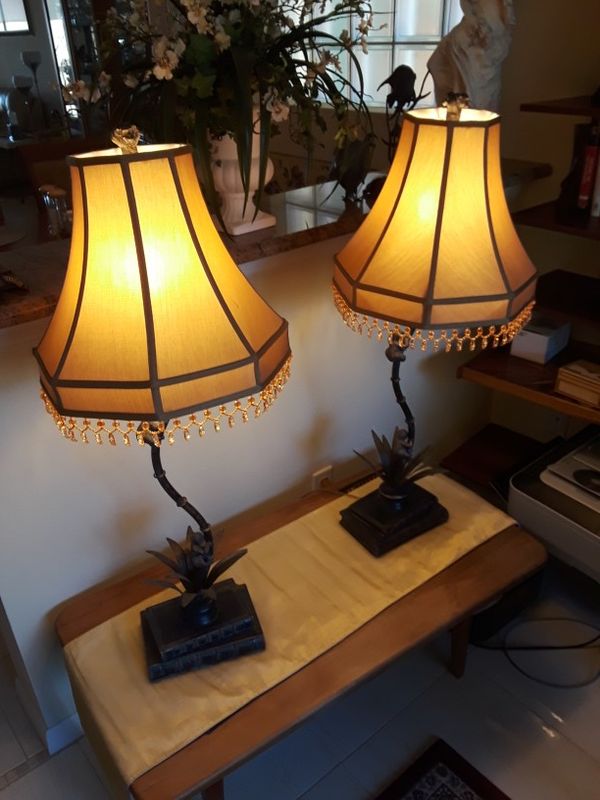Island Style Tropical Bedside Table Lamps 2 Are Sold As A Set For Island Style Tropical Bedside Table Lamps 2 Are Sold As A Set For 70 Household In Bonita Springs Fl Offerup