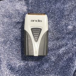 Andis Shaver