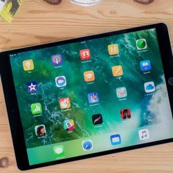 (2017) Ipad Pro(2nd Gen) 10.5 Inch(WiFi Only)