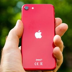 iPhone SE 3rd Generation 