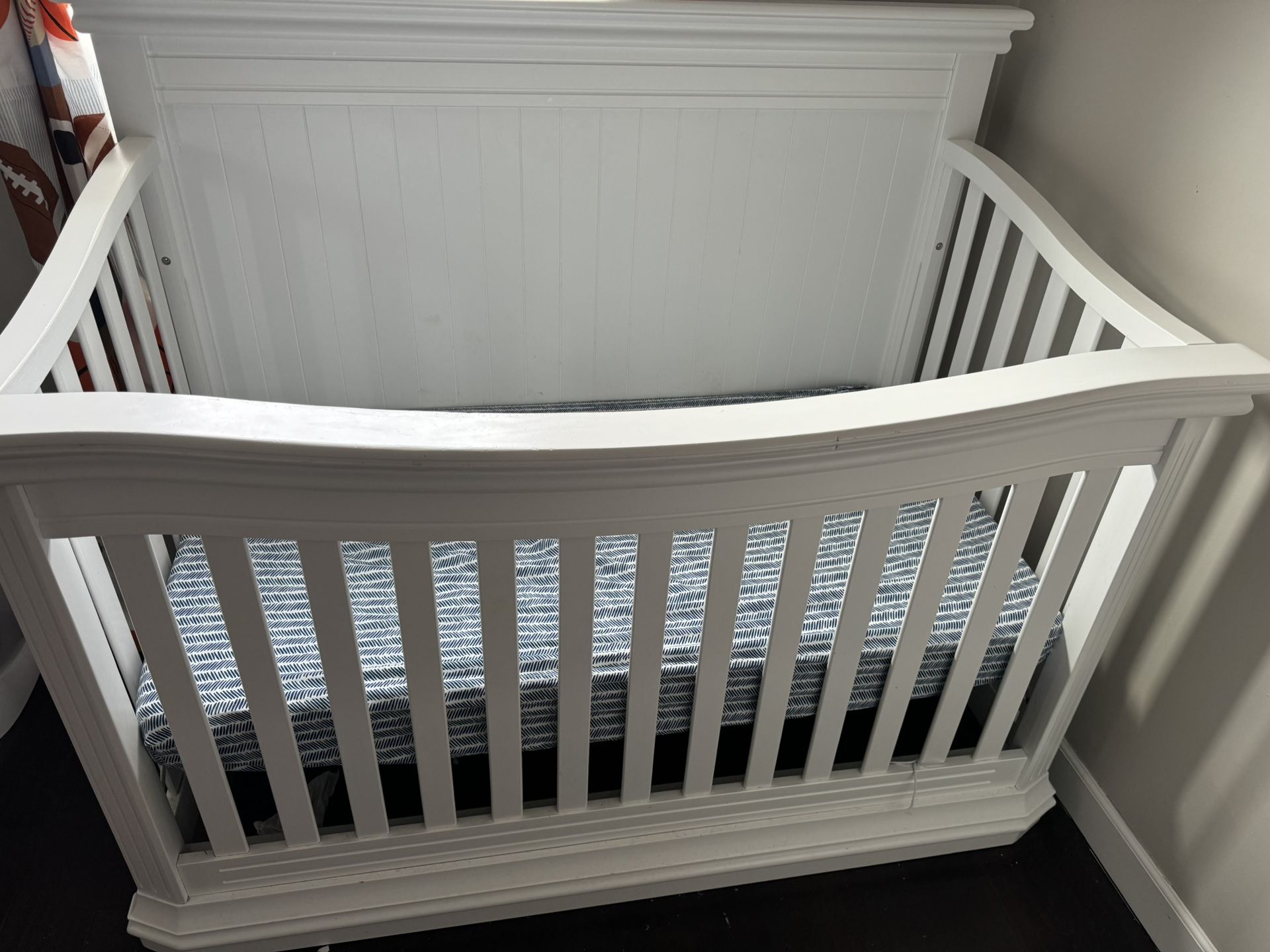 Convertible Crib 