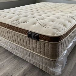 Queen Organic Cloud Edition Europillow Top 12inch Mattress And Boxspring 