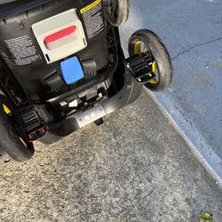 Baby Stroller And Car Seat 