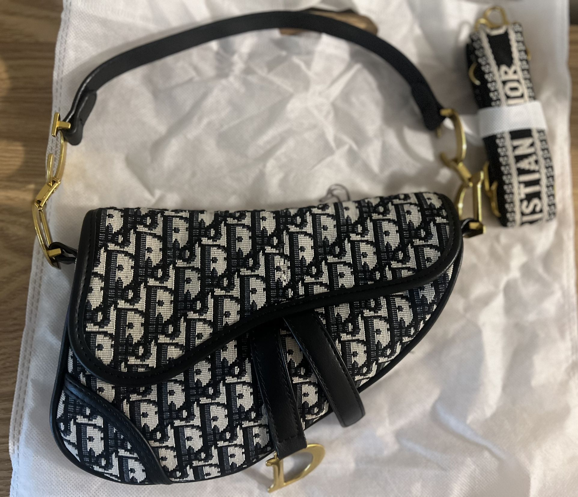 Christian dior Saddle Bag With Straps