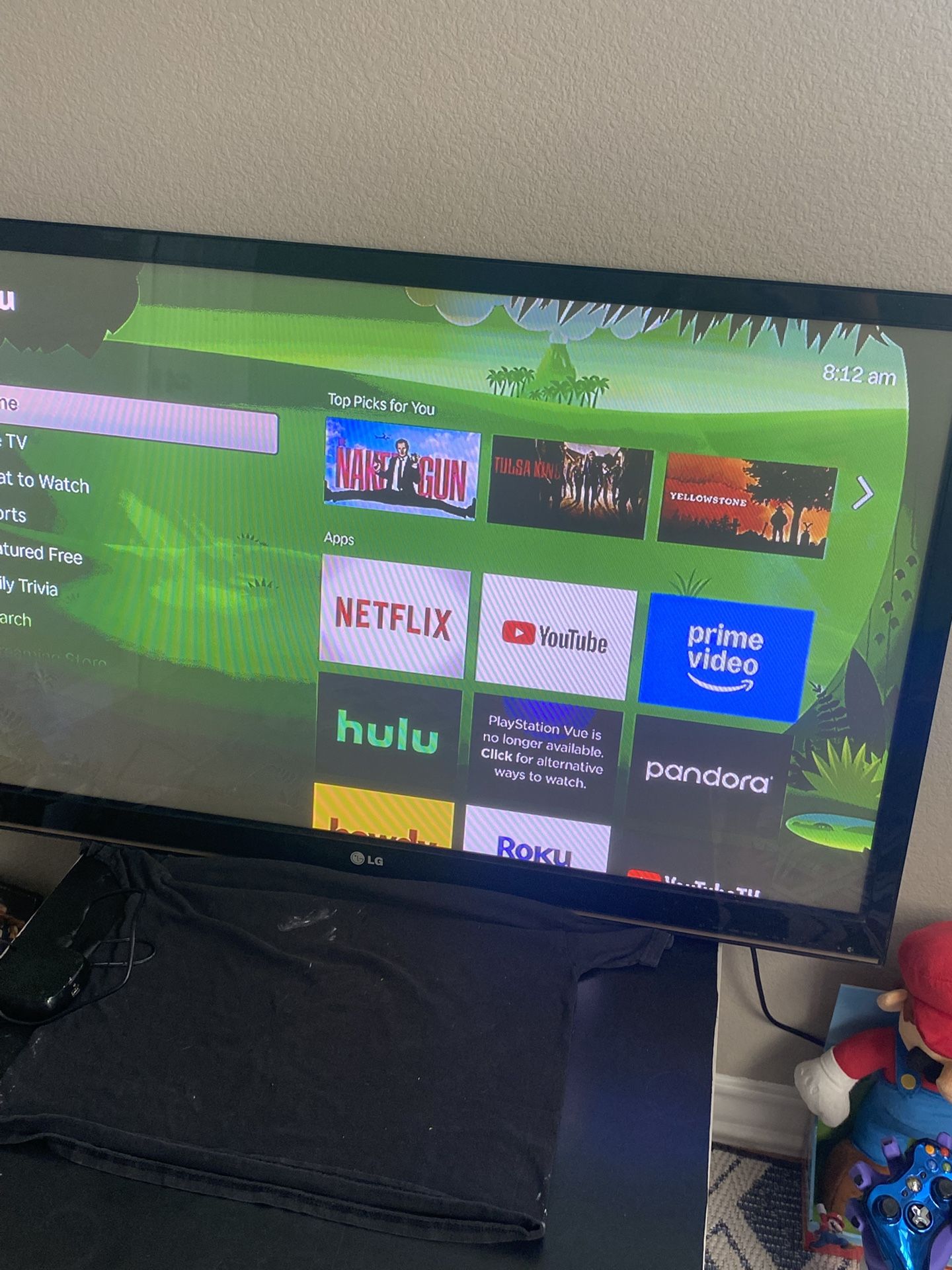 TV de 50 pulgadas con control y y cajita de roku agregado , con youtube Netflix y más … marca LG