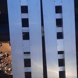 5 FT long  x 1 Ft Wide Aluminum Trailer Ramps