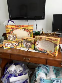 Vintage Publix holiday dishes