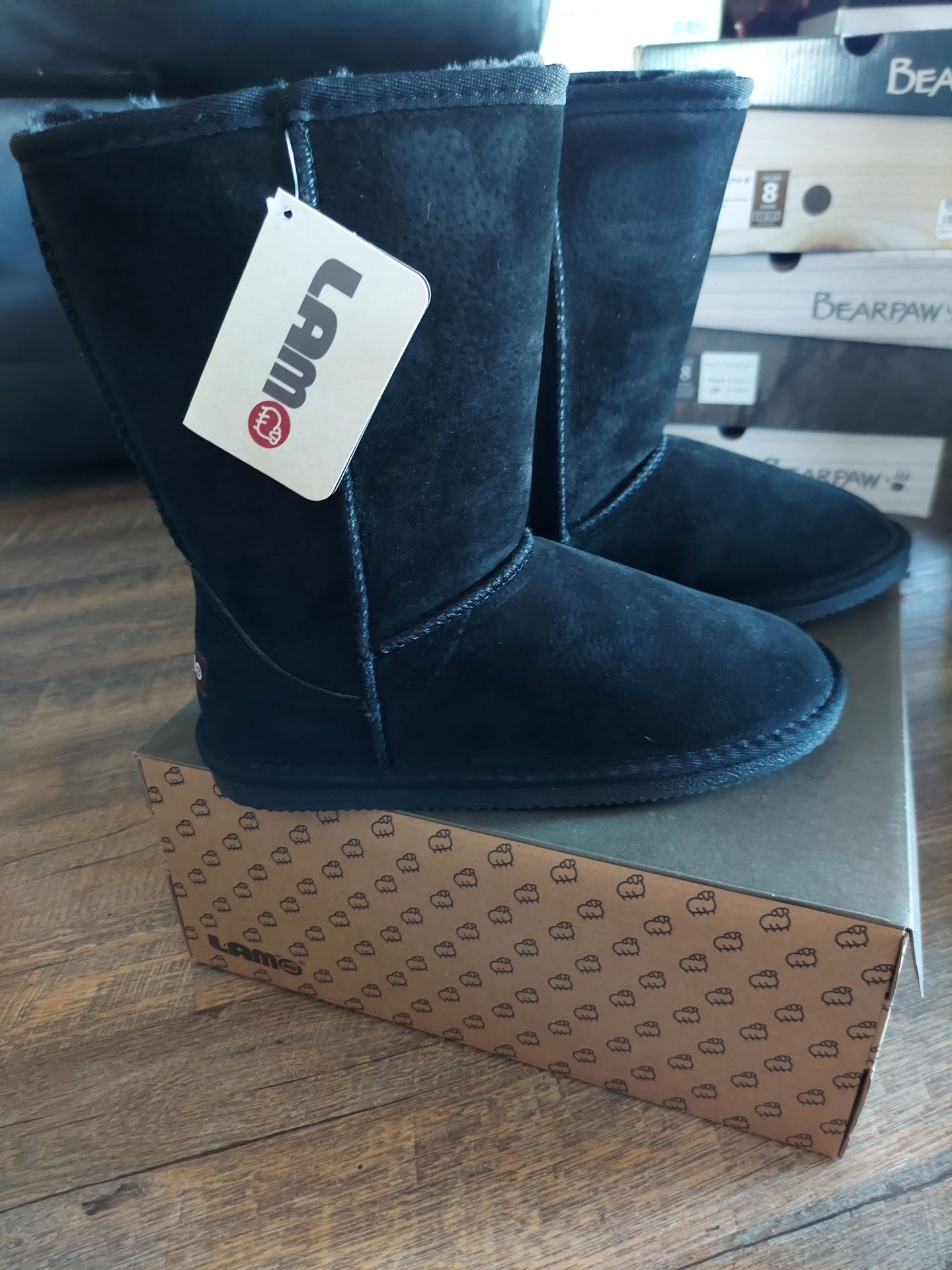 Lamo Lady's 9" Boot Women's 8