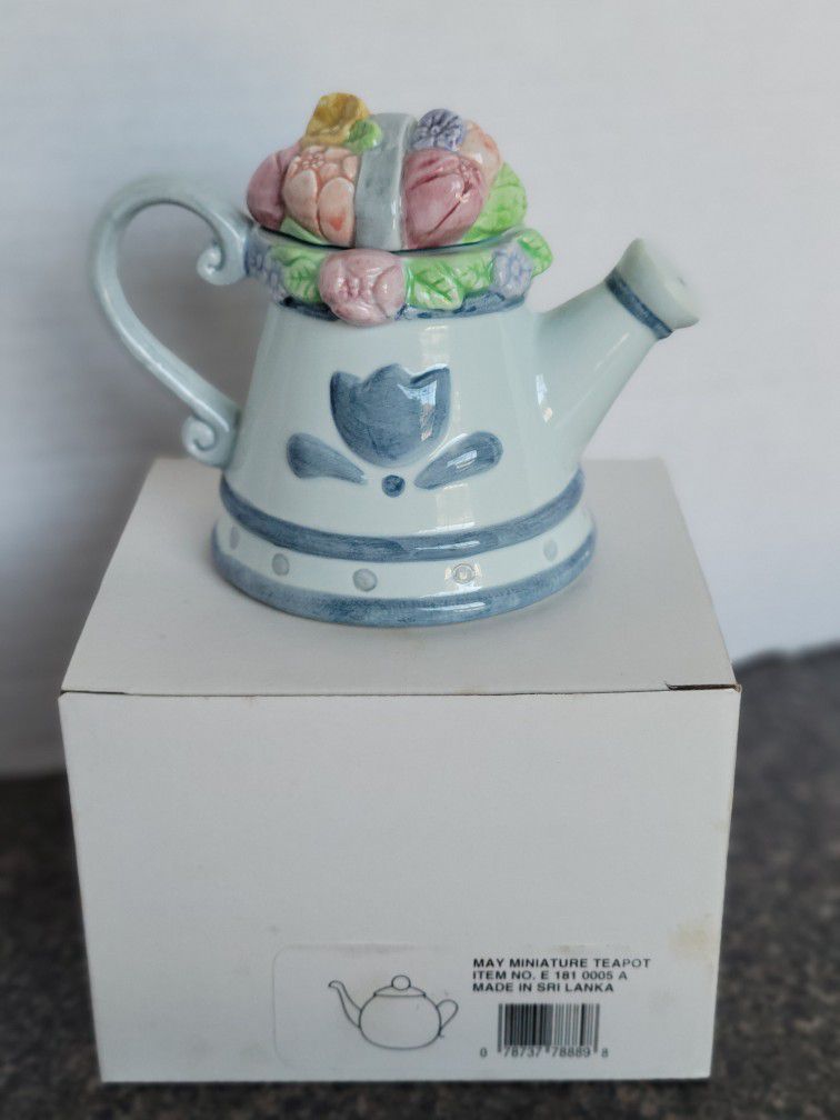 VTG Ceramic Mini Collectible Teapot May "How Does Your Garden Grow" W/ Box
