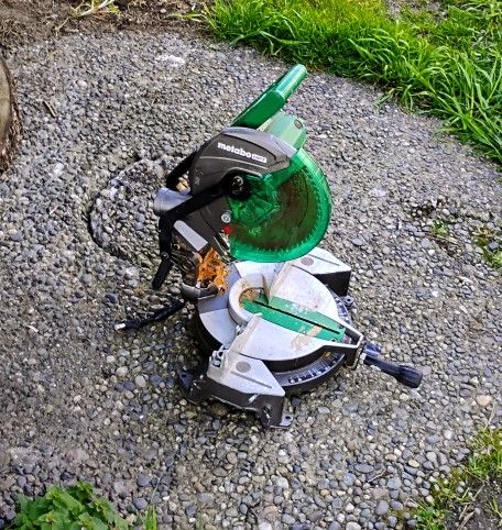 Metabo HTP 10" 15 amp Chop Saw