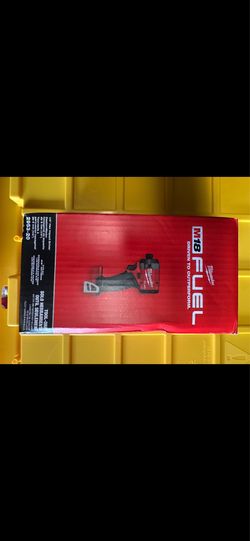 Milwaukee1/4" Hex Impact Driver