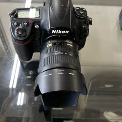 Nikon D700 W/ Nikon Lens Af-s Nikkor 18-70mm