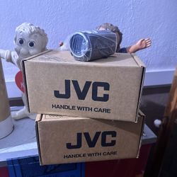 JVC CAMCORDER Like New