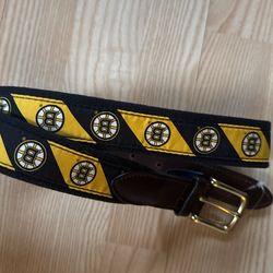 VINEYARD VINES NHL BOSTON BRUINS BELT