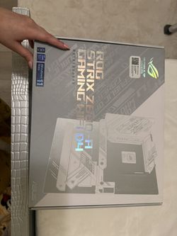 Rog Strix Z690-A Gaming Wifi D4