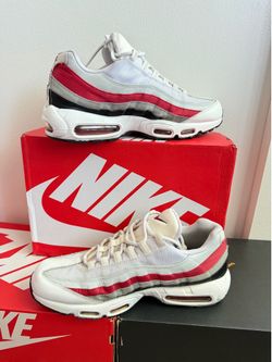 Nike Air Max 95 ESSENTIAL