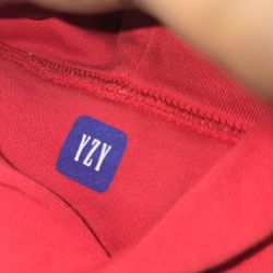 Yzy Hoodie Size Small Brand New 