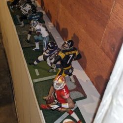 NFL Figurines Collectibles 