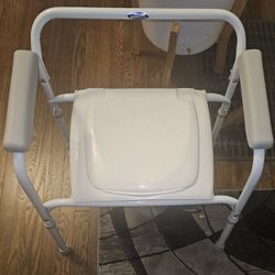 Invacare Commode/bedside Toilet