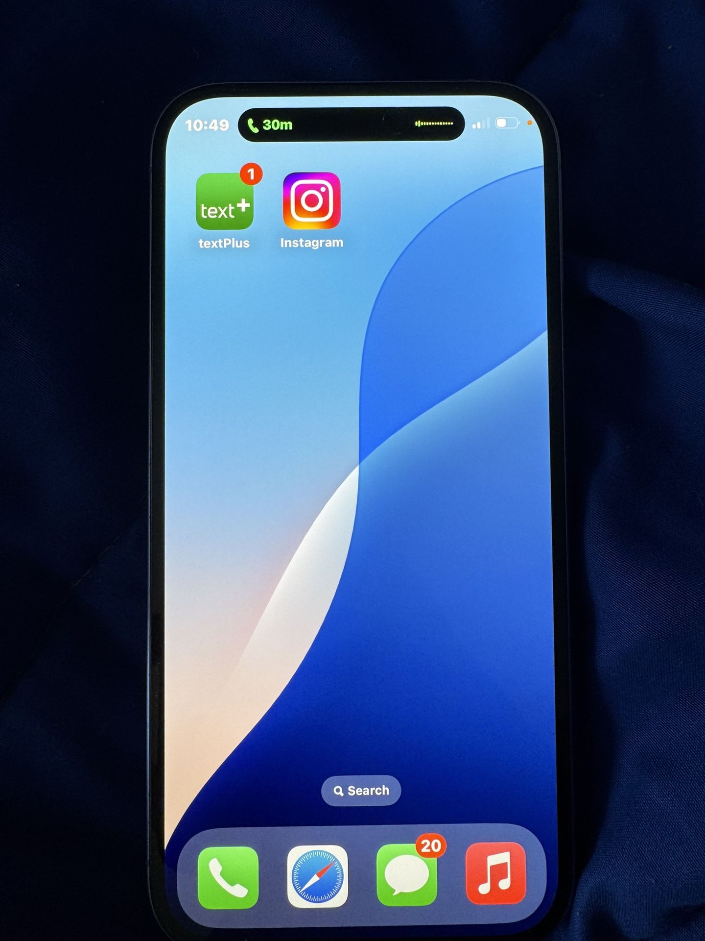 iPhone 16