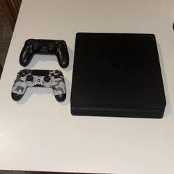 PS4 SLIM