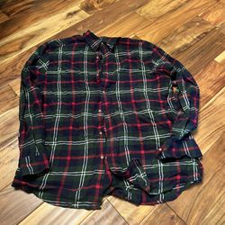 Men’s plaid button up shirt. Chaps brand. Size 2xl