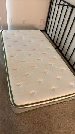 twin bed mattress