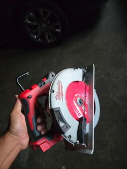 Milwaukee Circular saw