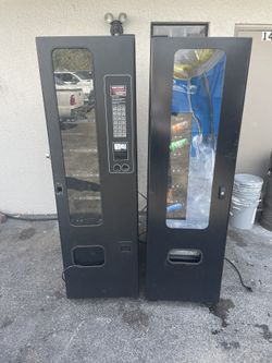 Soda And Snack Machine 