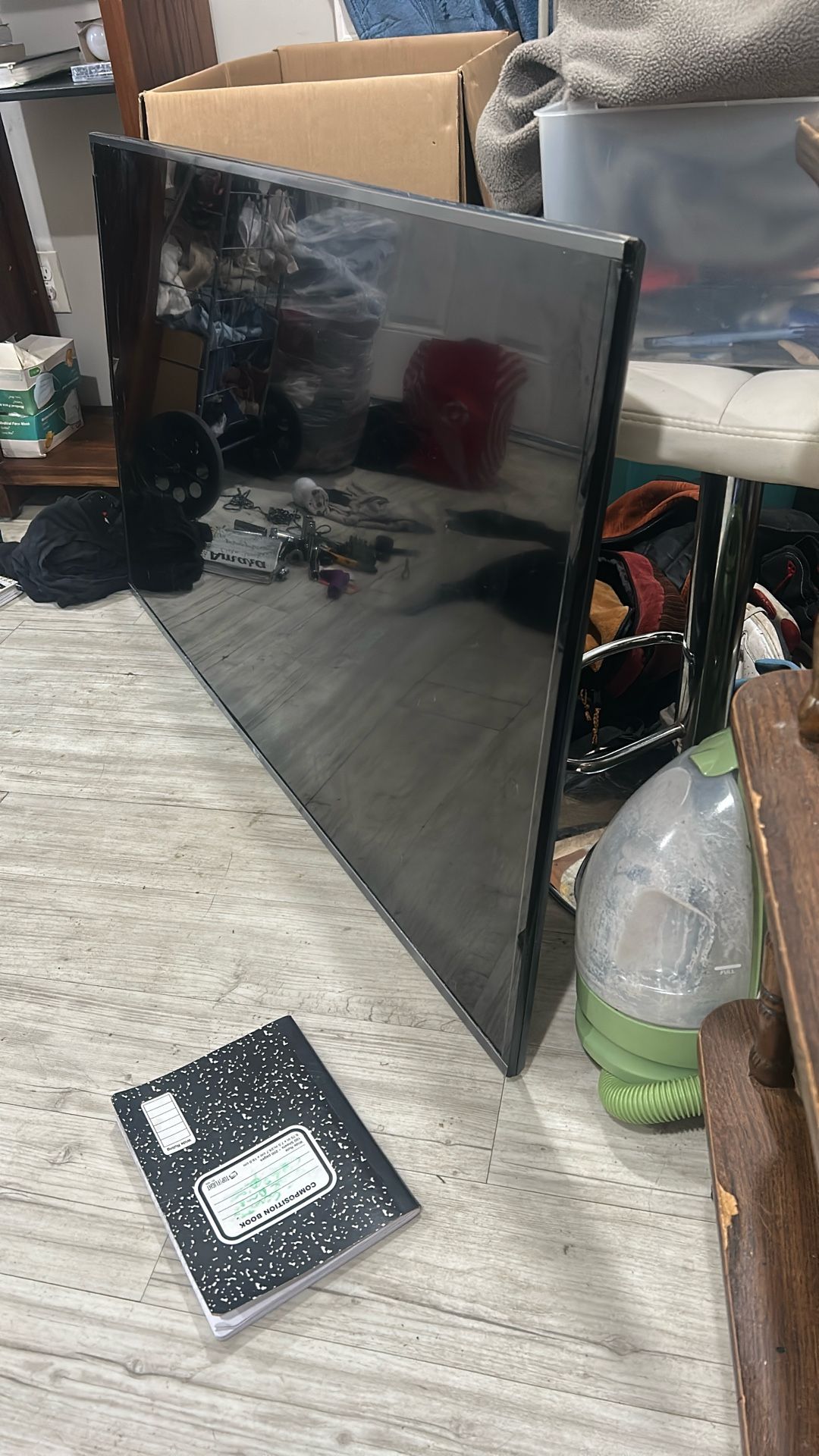 Flat Screen LG Smart Tv