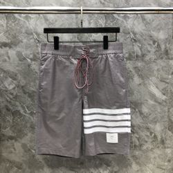 Beach pants summer leisure versatile four-bar men and women's trendy shorts