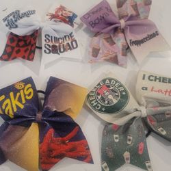 8 Cheerleading Bows