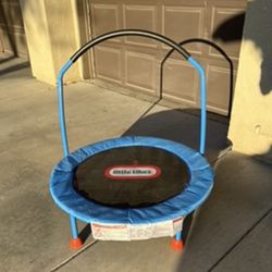 💙 🐸 Little Tikes Kids Trampoline 🐸 💙