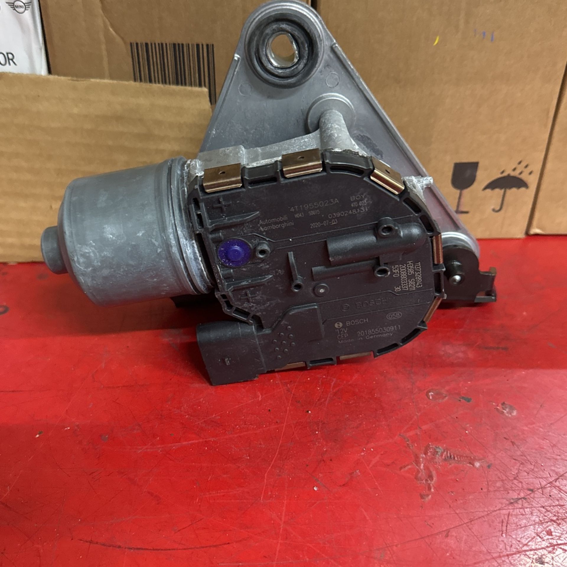 Lamborghini Huracan Lh Motor Wipers Oem