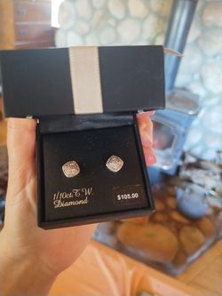 Never Worn Diamond Earrings