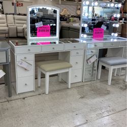 Louise Vanity Set