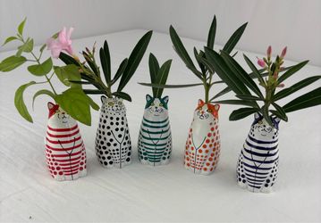 Handmade Polka Dot Cat Bud Vases for Home & Office Decor (5-Pack)