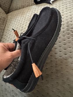 Size 9 $20