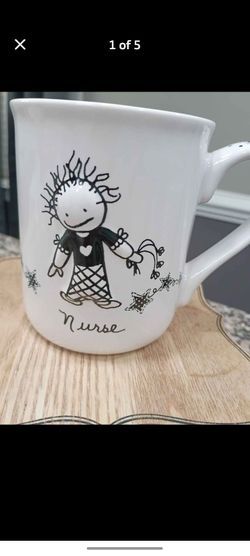 COFFEE MUG "NURSE" BRAND NEW! NEW STICKER ON BOTTOM