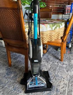 NEW Bissell Jetscrub Upright Pet Carpet Cleaner