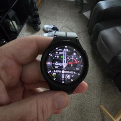 Samsung Watch 5. 