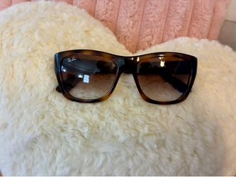 Ray-Ban’s sunglasses