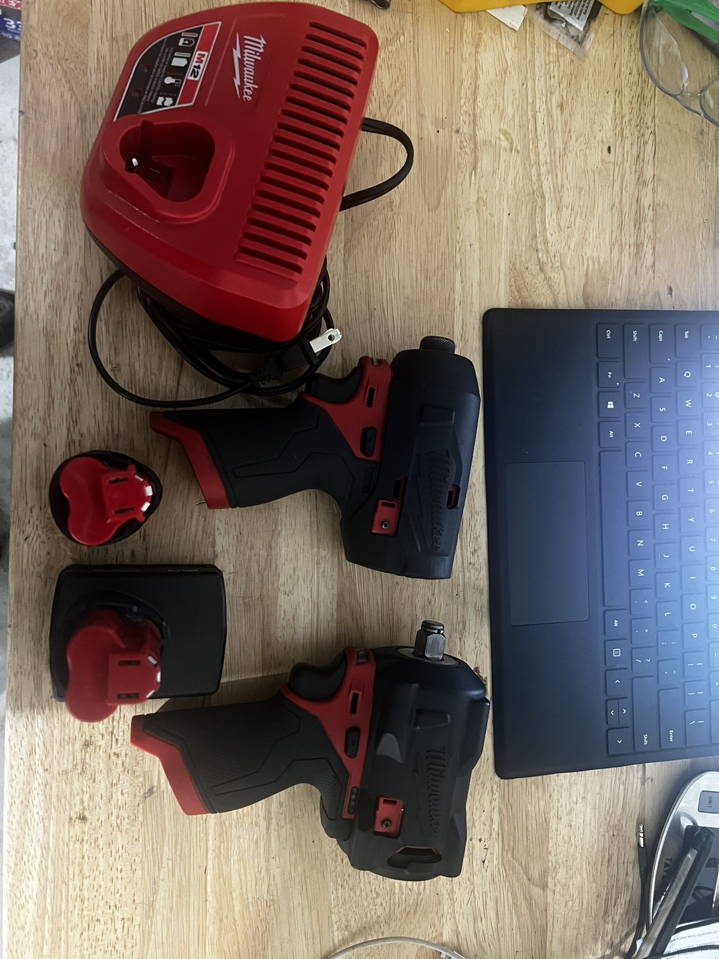 Milwaukee Impact driver and Impact Wrench Set