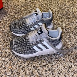 Grey Adidas Size 6c