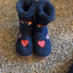 Girls boots