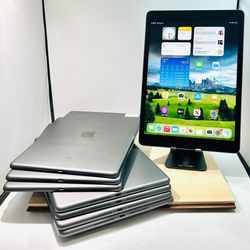 Apple iPad 8th Gen 32GB 10.2” Fully Functional $180 Each