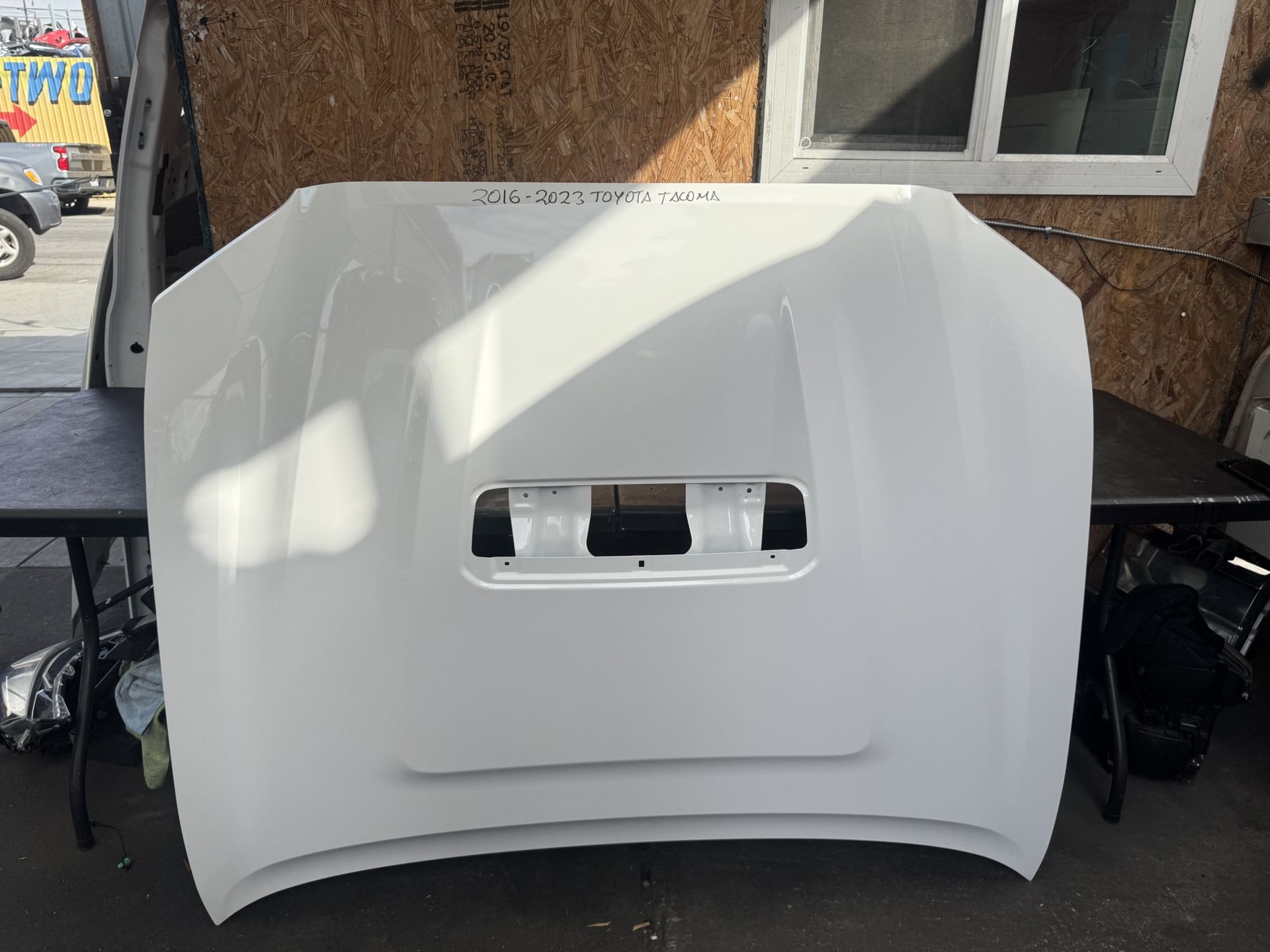 2016 2017 2018 2019 2020 2021 2022 2023 TOYOTA TACOMA HOOD BONNET OEM USED